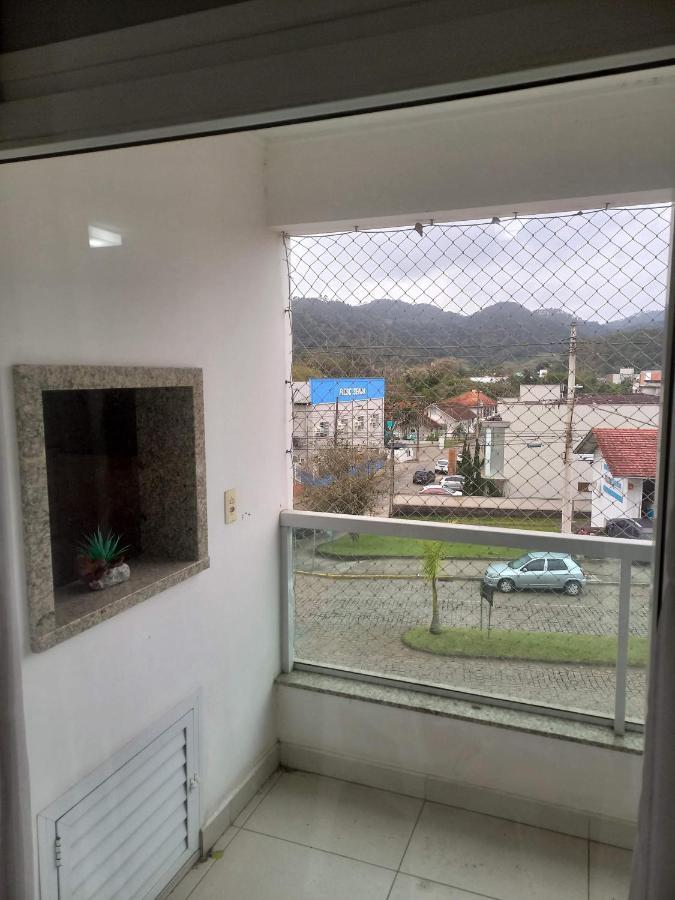 Apartamento Familiar No Centro De Pomerode. Bagian luar foto